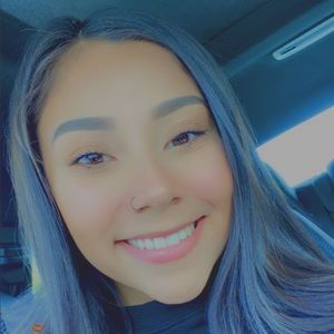 Meet your Posher, Vivian